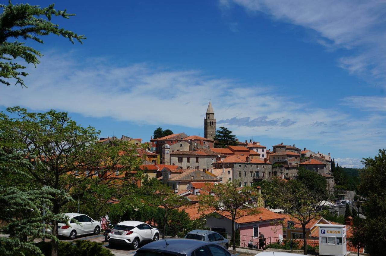 Rosanna - Intermezzo In Center Of * Rabac