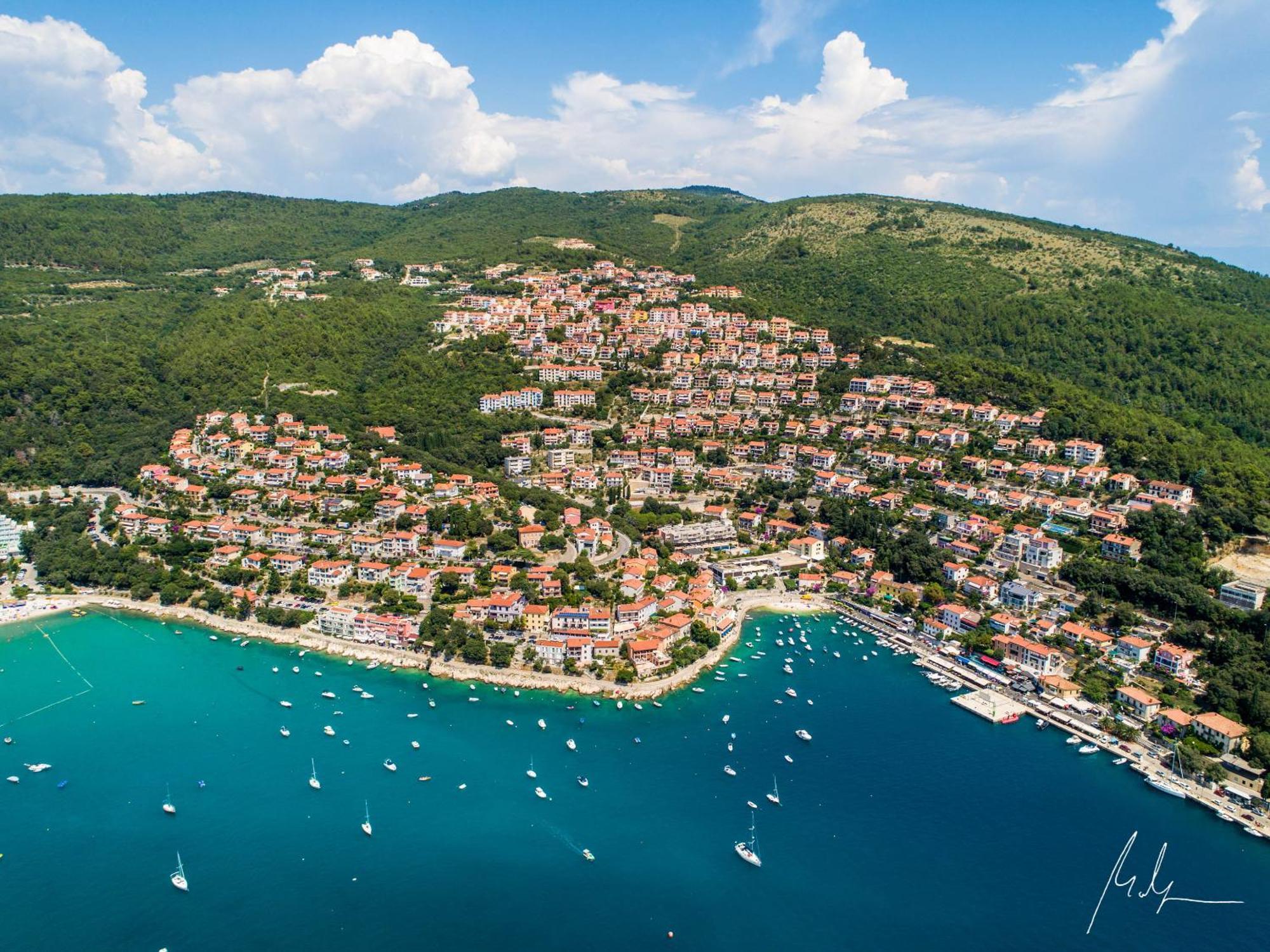 Rosanna - Intermezzo In Center Of Apartment Rabac